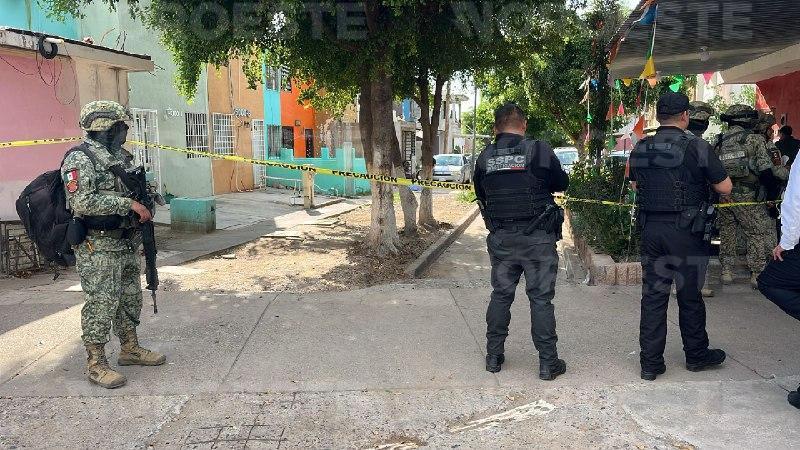 $!Ataque armado en Infonavit Barrancos deja un joven muerto y otro herido en Culiacán
