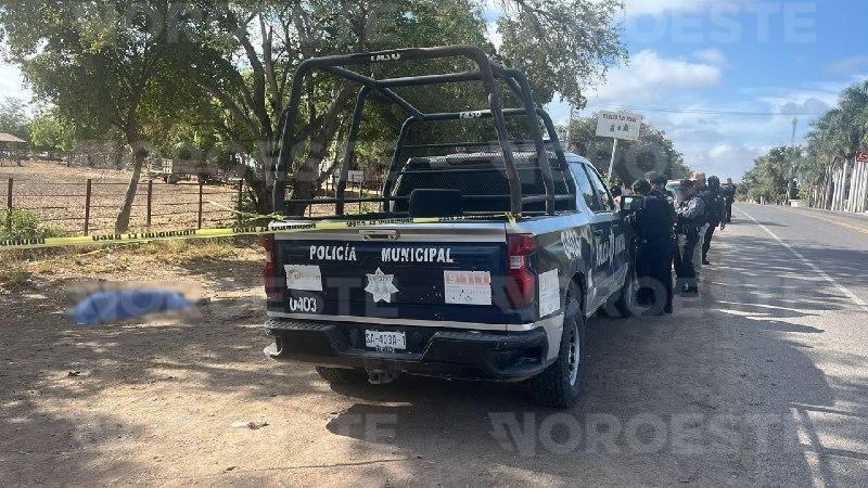 $!Hallan sin vida a hombre junto a la carretera Culiacán–Eldorado, cerca de Costa Rica