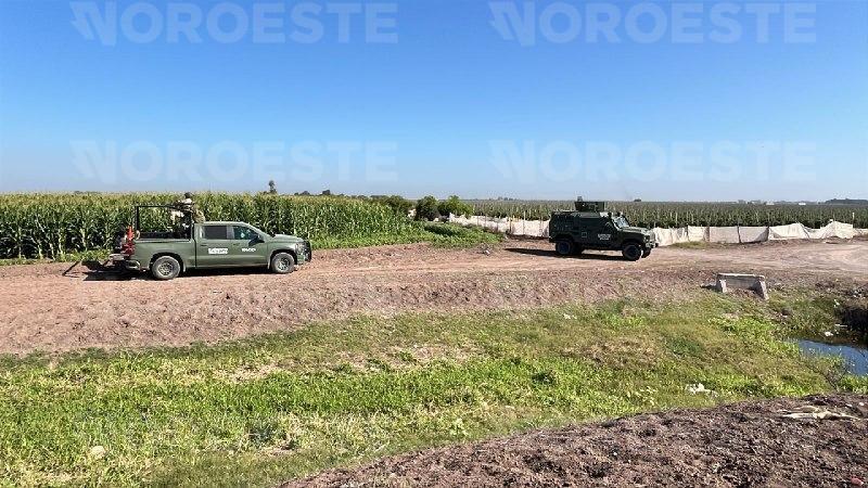 $!Hallan un hombre asesinado en una brecha del campo Santa Elena, al sur de Navolato