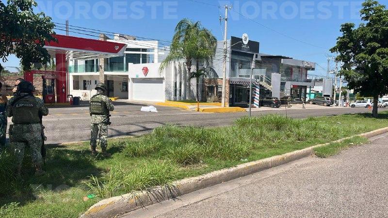 $!Hombre es asesinado en gasolinera de Culiacán; suman dos homicidios en una hora