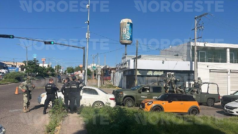 $!Balean expendio cervecero en La Campiña, Culiacán; hallan 10 casquillos en el lugar