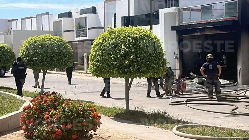 $!Balean y queman una casa en el Fraccionamiento Portafe, al norte de Culiacán
