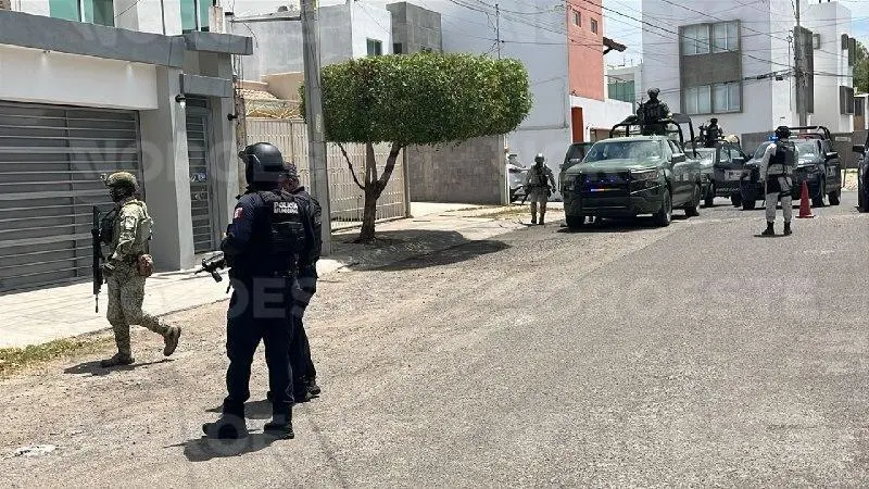 $!Asesinan a dos hombres en la colonia Riveras de Tamazula, en Culiacán