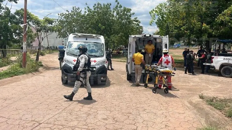 $!Ataque armado en fraccionamiento Valle del Agua, Culiacán, deja un muerto y dos heridos