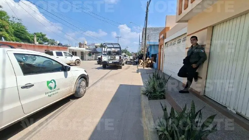 $!Balean a un hombre cerca del Lienzo Charro de Villa Unión, al sur de Mazatlán; lo reportan grave