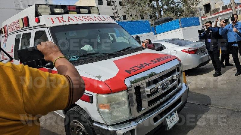 $!Sergio Torres Félix es trasladado de hospital tras atentado en Culiacán