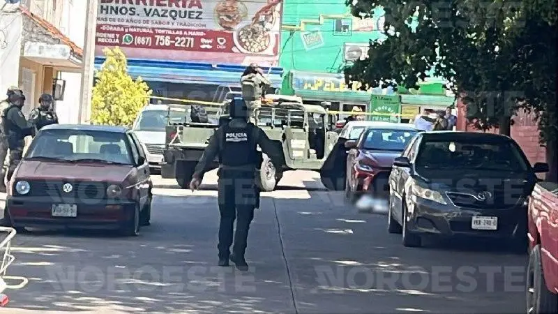 $!Hallan a persona sin vida con un mensaje a espaldas de Bomberos Culiacán