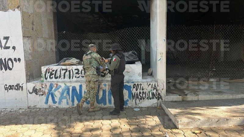 $!Localizan cuerpo en descomposición en edificio abandonado de Culiacán