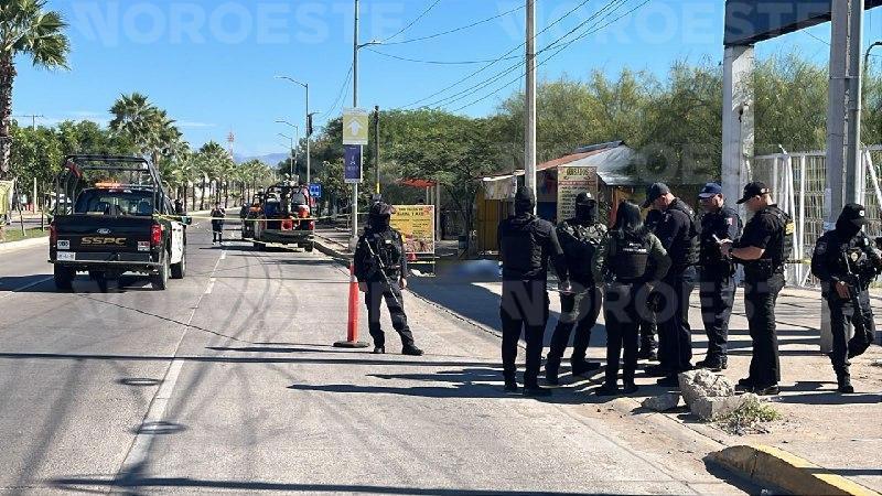 $!Ataque a tiros en Culiacán deja un menor muerto y una mujer herida como víctima colateral