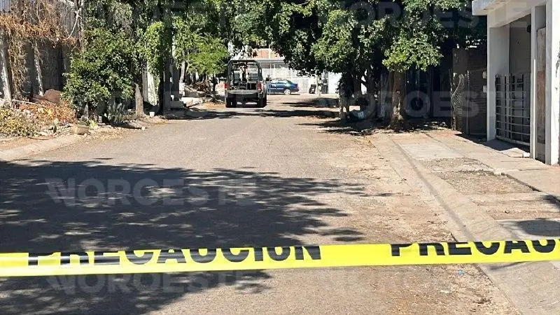 $!Atacan a balazos a joven en la colonia Chulavista, en Culiacán