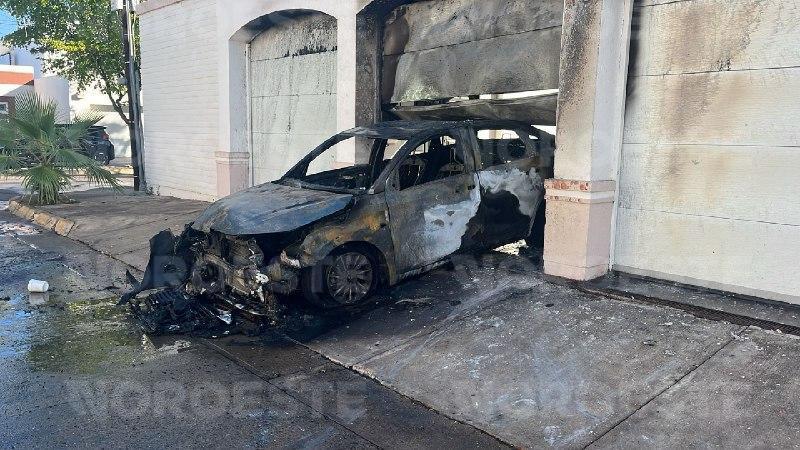 $!Incendian vivienda y vehículo en la Colonia Chapultepec, en Culiacán