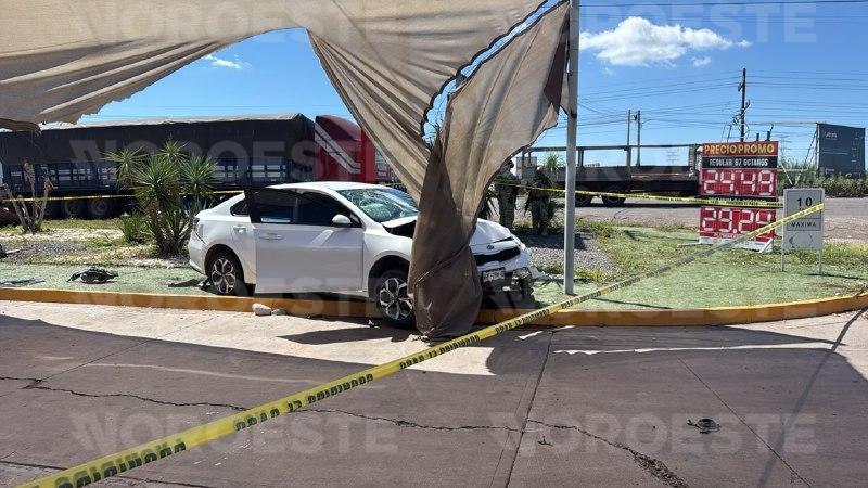 $!Asesinan a balazos a automovilista tras ataque armado cerca del Campo El Diez, en Culiacán