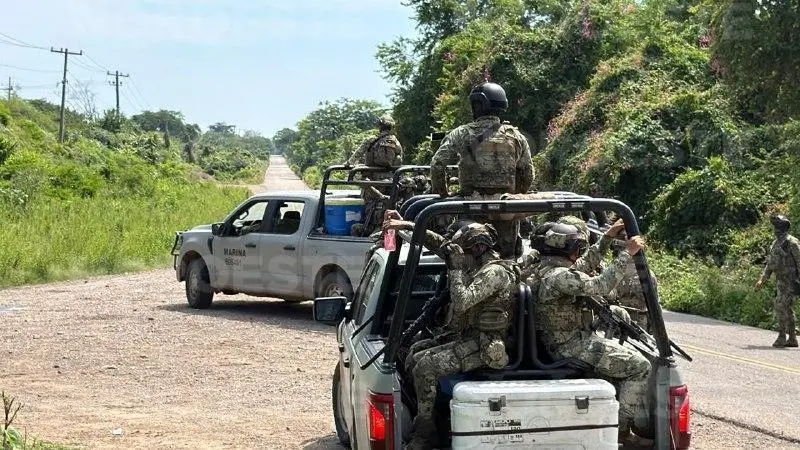 $!Despliegan operativo militar en poblados del sur de Mazatlán; trasciende captura de líder criminal