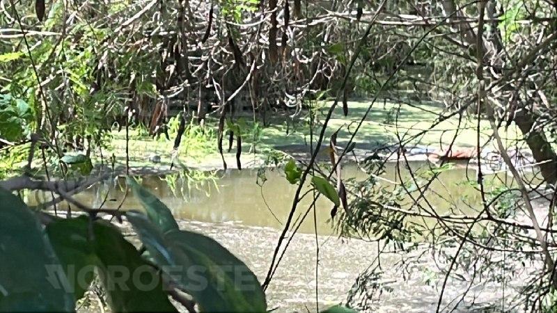 $!Encuentran cuerpo en descomposición en canal de Costa Rica, Culiacán; vestía botas tácticas