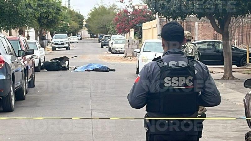 $!Doble homicidio al norte de Culiacán: matan a hombre en bicicleta y otro con una carretilla
