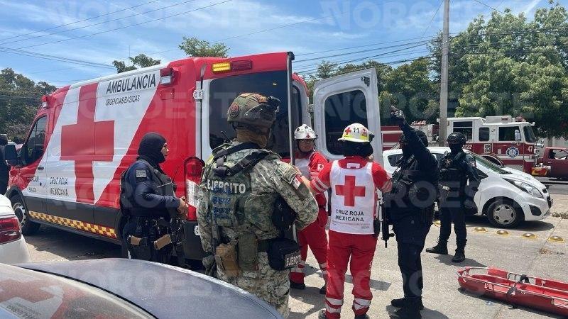 $!Ataque armado deja a dos hombres heridos entre avenidas Bravo y Zapata, en Culiacán