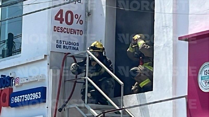 $!Balean e incendian gimnasio en el Fovissste Humaya, al norte de Culiacán
