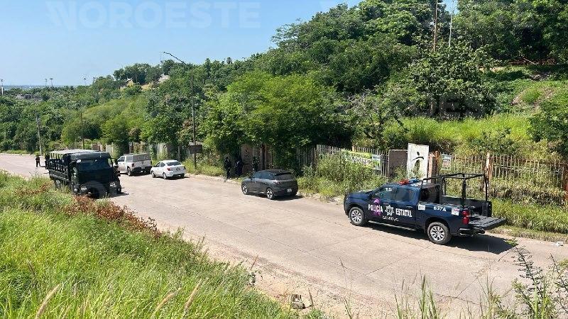 $!Dos días después, localizan abandonado el auto de joven desaparecido en Culiacán