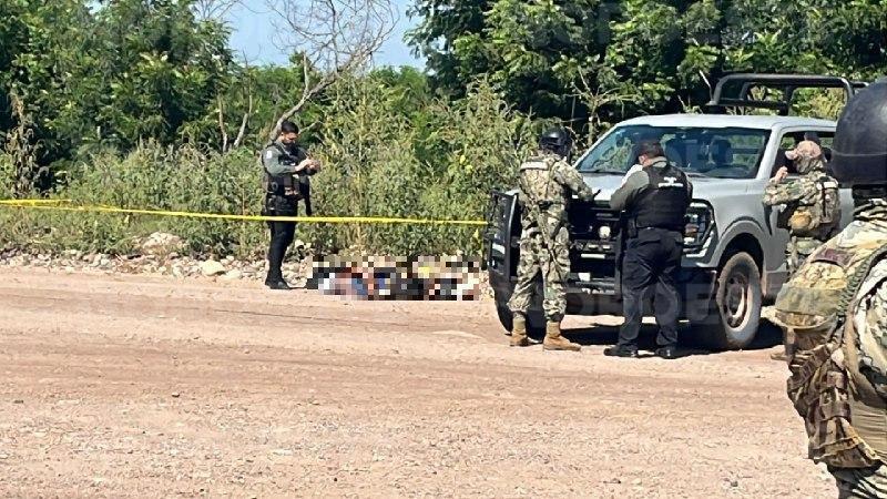 $!Localizan cuerpo con señales de violencia en Villas del Río, en Culiacán