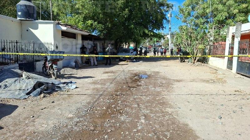 $!Asesinan a vecino de la Flores Magón e incendian su casa en Culiacán