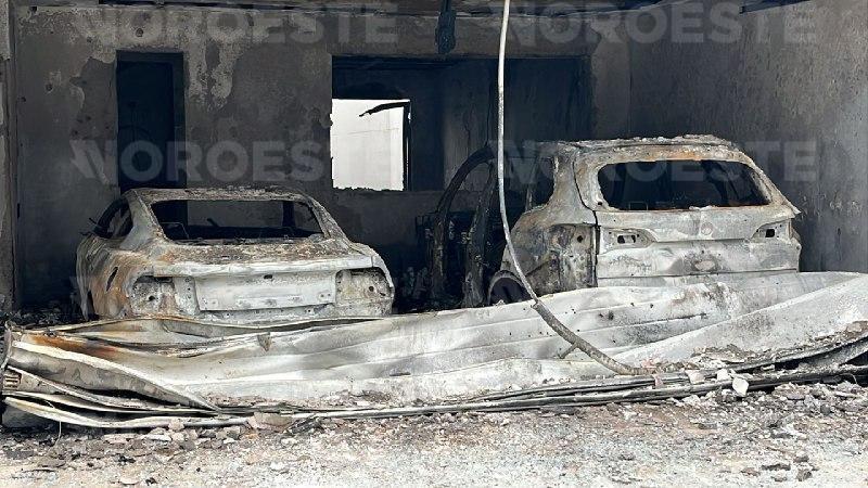 $!Vivienda baleada e incendiada en Portalegre; suman ocho ataques en cinco días en Culiacán