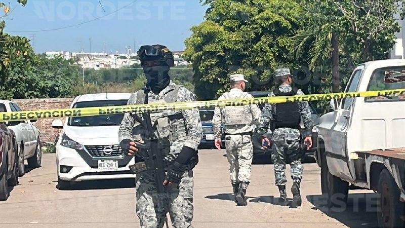 $!Localizan a un hombre asesinado y envuelto en una sábana en la colonia Las Cucas, al norte de Culiacán