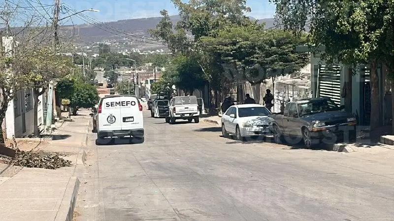 $!Dejan cabeza de cerdo y amenazas en Los Huizaches, Culiacán; moviliza a fuerzas de seguridad