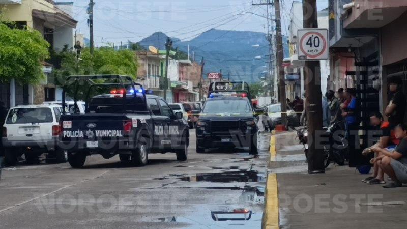 $!Matan a balazos a maestra de preescolar en el Centro de Escuinapa; suman 16 feminicidios desde junio