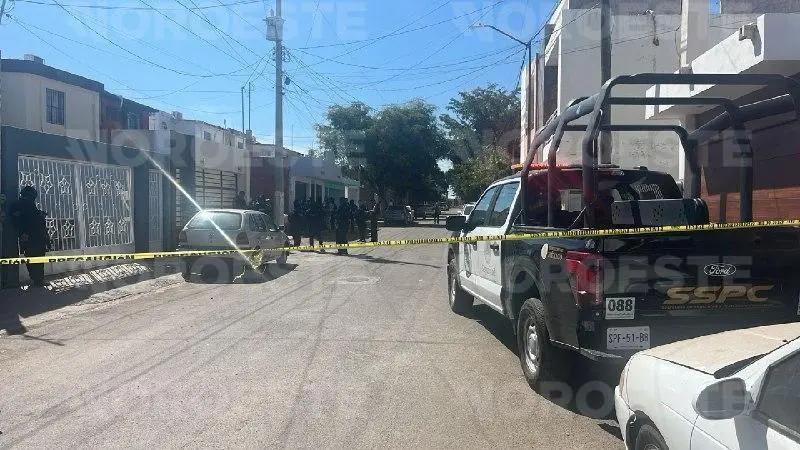 $!Hombre es asesinado a balazos en el fraccionamiento La Puerta en Culiacán