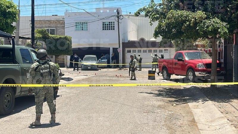 $!Atacan con armas vivienda en el Fraccionamiento Los Girasoles, en Culiacán
