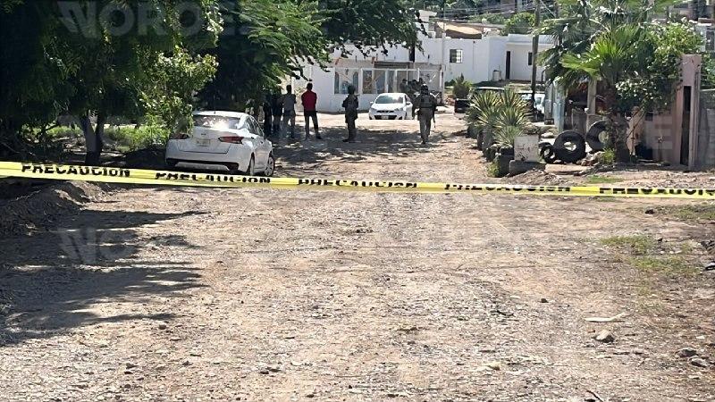 $!Balean a conductor tras persecución en la colonia Díaz Ordaz de Culiacán