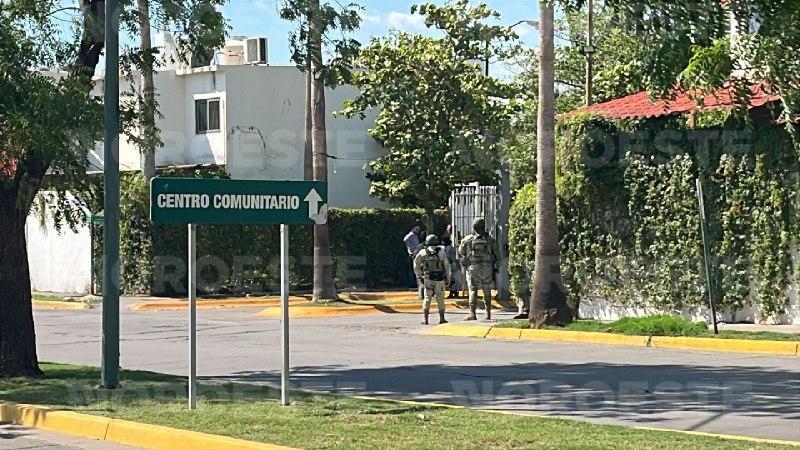 $!Reporte de civiles armados en residencial de Los Ángeles moviliza a corporaciones de seguridad en Culiacán