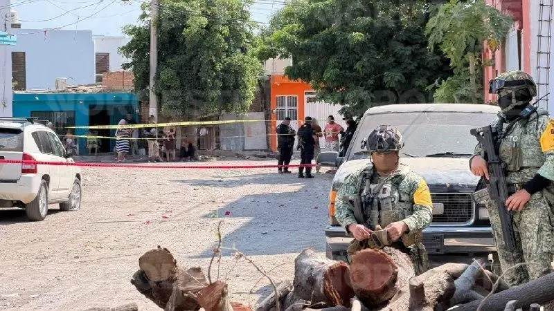 $!Balean vivienda en Rincón de Urías, Mazatlán; un menor de 12 años resulta herido