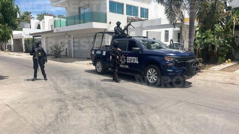 $!Aseguran presuntas sustancias ilícitas en domicilio de una privada de La Conquista, en Culiacán