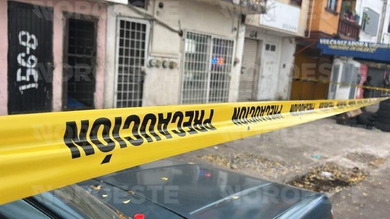 $!Matan a dos a balazos dentro de una vivienda en la Colonia Miguel Alemán, en Culiacán