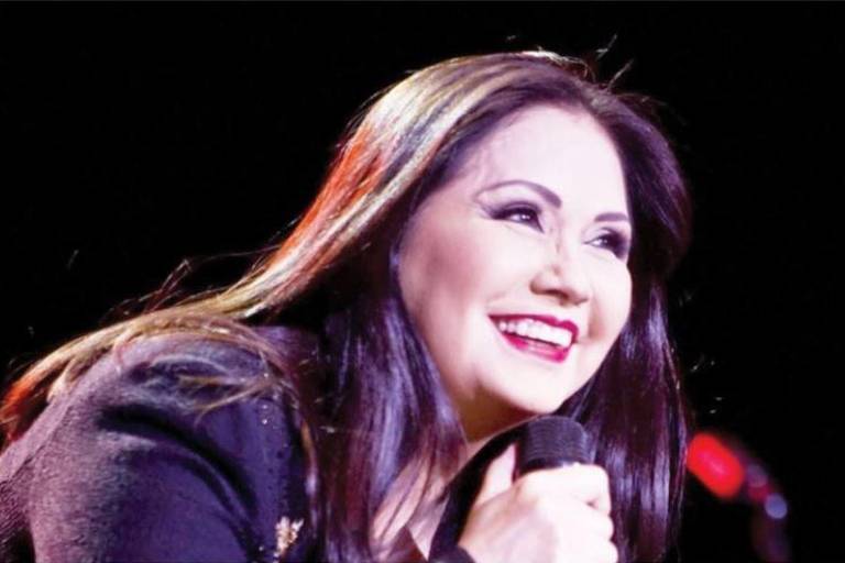 Ana Gabriel, la voz romántica sinaloense que se consagra en el paseo de la fama en Hollywood