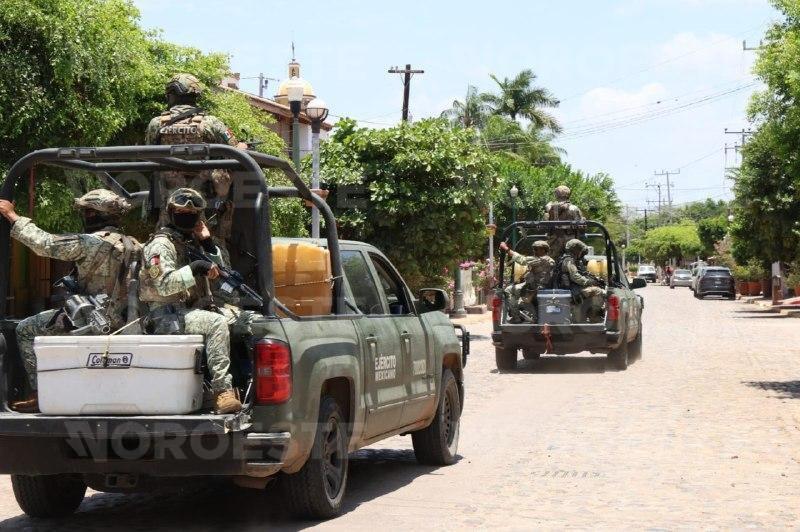 $!Ataque armado deja un muerto al norte de Mazatlán; helicópteros militares sobrevuelan área de El Quelite