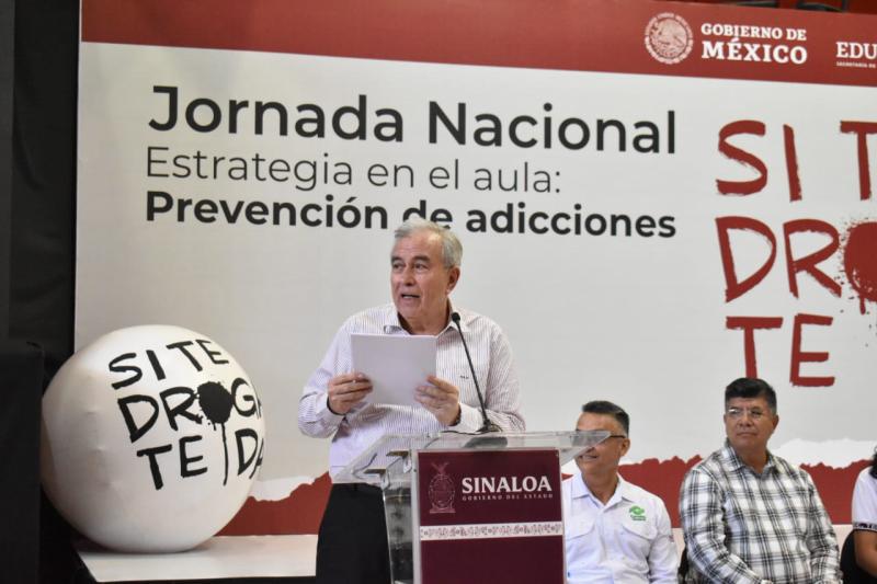 $!Jóvenes deben usar su pensamiento y libertad para decir no a las drogas: Rocha Moya