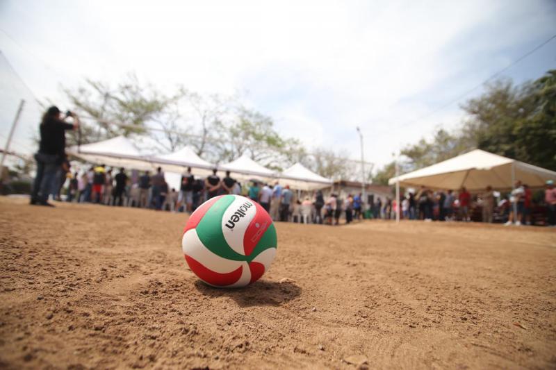 $!Inauguran cancha de voleibol en la sindicatura de El Roble