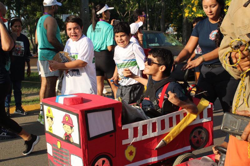 $!Tiznado y Jara ganan Caminata por el Día Internacional de la Parálisis Cerebral