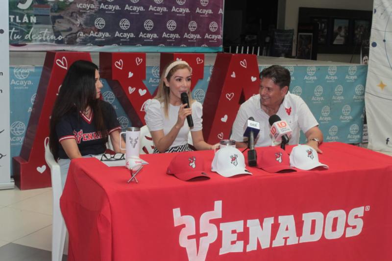 $!Oficializan evento ‘Ponte la Casaca’, de Venados de Mazatlán en Plaza Acaya