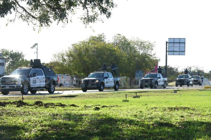 $!Despliegan operativo en Aeropuerto de Mazatlán previo a la llegada de la Presidenta Claudia Sheinbaum