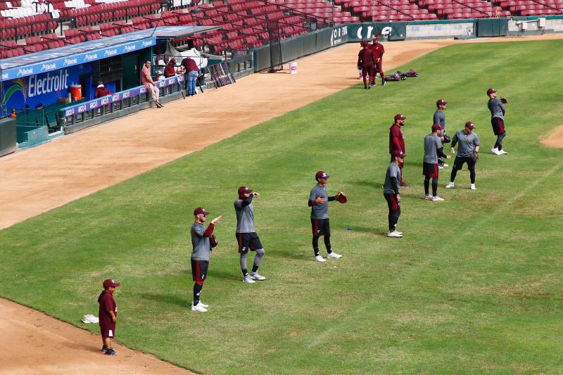 $!Reportan Lugo y Ureña con Tomateros
