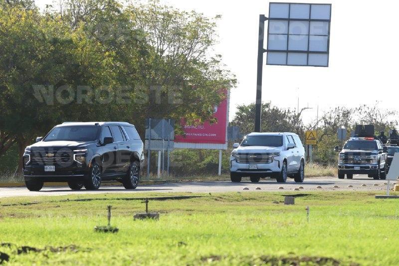 $!Despliegan operativo en Aeropuerto de Mazatlán previo a la llegada de la Presidenta Claudia Sheinbaum