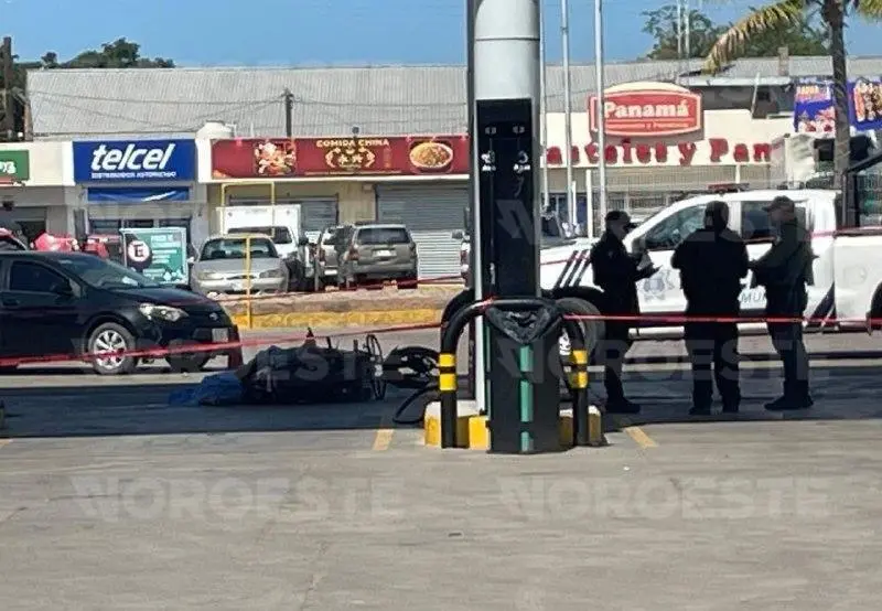 $!Asesinan con disparos a Artemio en una gasolinera de Villa Unión, al sur de Mazatlán