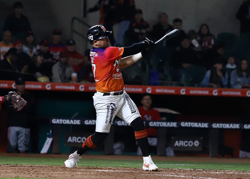 $!Naranjeros se queda con la serie ante Mayos y sigue en la cima del standing