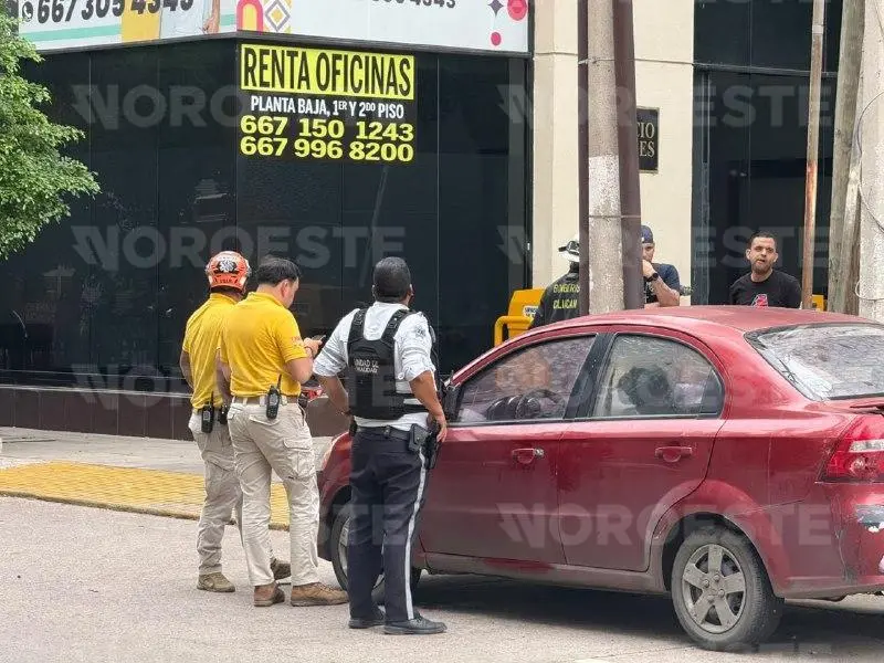 $!Evacúan a 123 personas por fuga de gas en el Malecón Viejo en Culiacán
