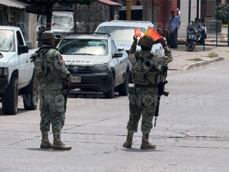 $!Roban una BMW en Las Quintas, desata persecución y balacera en Culiacán