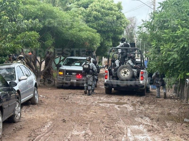 $!Operativo en Aguaruto: detienen a cinco y aseguran tres armas tras reporte al 911