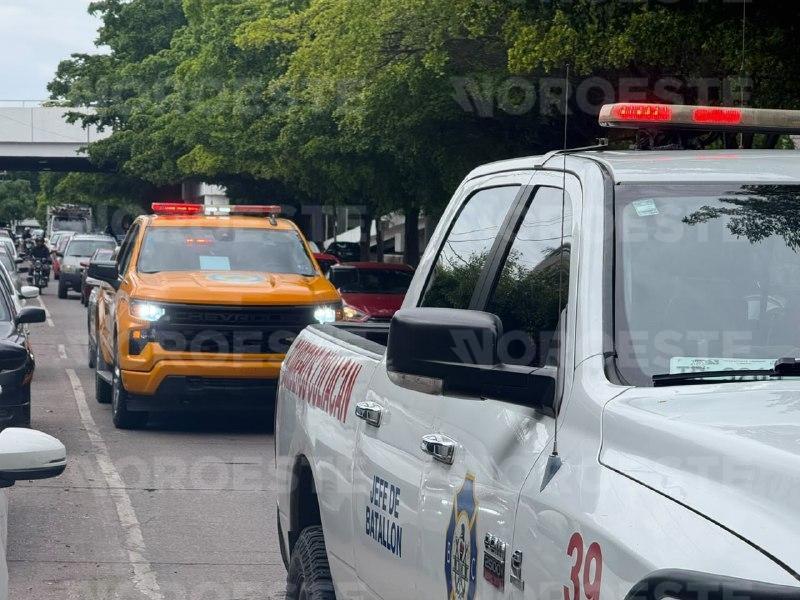 $!Evacúan a 123 personas por fuga de gas en el Malecón Viejo en Culiacán